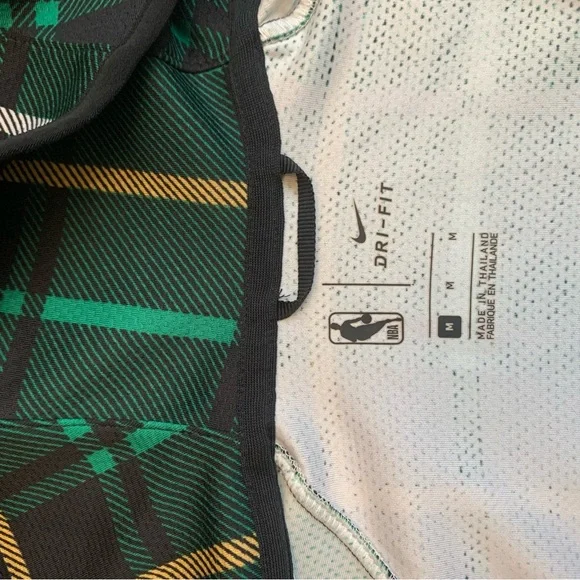 Nike dry fit special edition Boston Celtics  New never worn - Picture 10 of 10